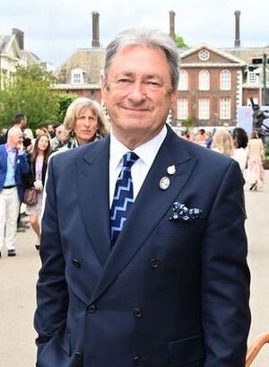 Alan Titchmarsh says 'I begin to worry' and shares two plants he would 'ban' from garden