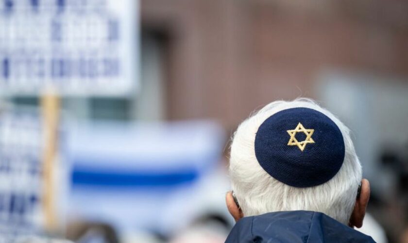 Laut der niedersächsischen Innenministerin gab es eine "deutliche Zunahme" antisemitischer Straftaten. (Symbolbild) Foto: Hannes