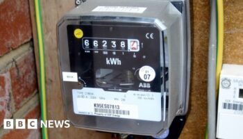 Customers face heating problems if meters not replaced