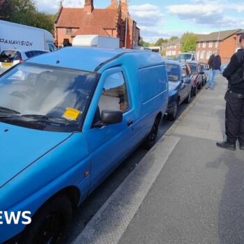 Day-Lewis film shoot ticketed by traffic wardens