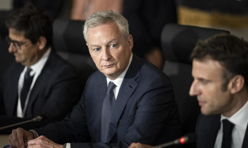 Dérive des déficits : en coulisses, les discrètes tractations de Bruno Le Maire avant l’heure de vérité à l’Assemblée