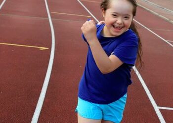 Downsyndrom: Mitten im 50-Meter-Lauf blieb unsere Tochter stehen, weil ein anderes Kind sich wehgetan hatte