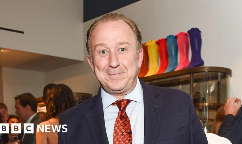 Ex-Harrods director won't take top job at Fenwick