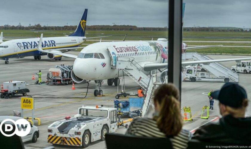 German aviation sector calls for air travel taxes to be cut