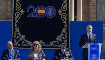 Grande-Marlaska blinda el Día de la Policía en Sevilla impidiendo la entrada al público para evitar los pitidos de los últimos dos años