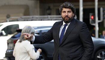 López Miras reclamará a Sánchez un "plan de rescate" para el campo murciano: más trasvase Tajo-Segura y más fondos de la UE