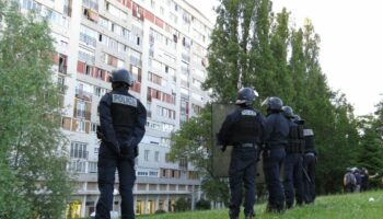 Munitions, armes à feu… Un arsenal découvert dans un garage à Savigny-sur-Orge