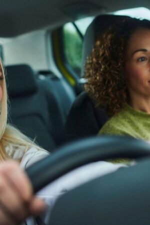 New young drivers should not carry under-21s as passengers, says AA