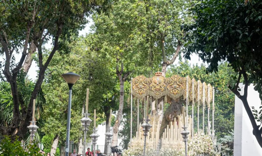 Pino Montano demostró el Amor de la Virgen en el cierre de la misión