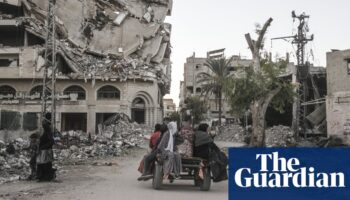 Renewed Israeli airstrikes leave scores dead in Gaza, say medics