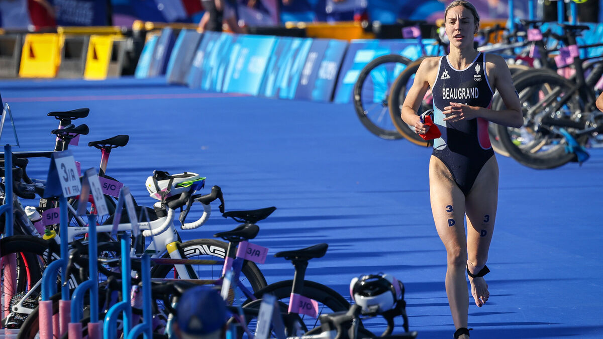 Triathlon : l’incroyable doublé de Cassandre Beaugrand, sacrée championne du monde après l’or olympique