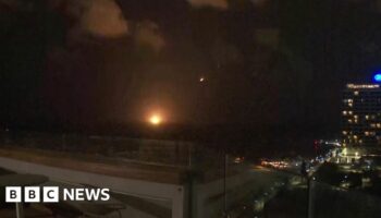 Video shows Iran's missile attack on Israel