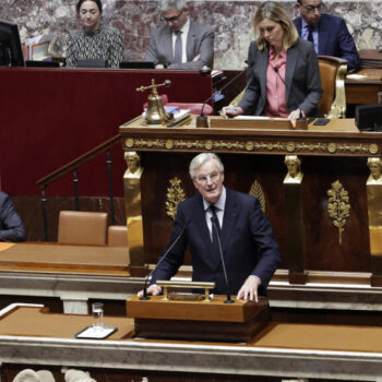 En direct : Le gouvernement Barnier en sursis dans l’attente du couperet de la censure