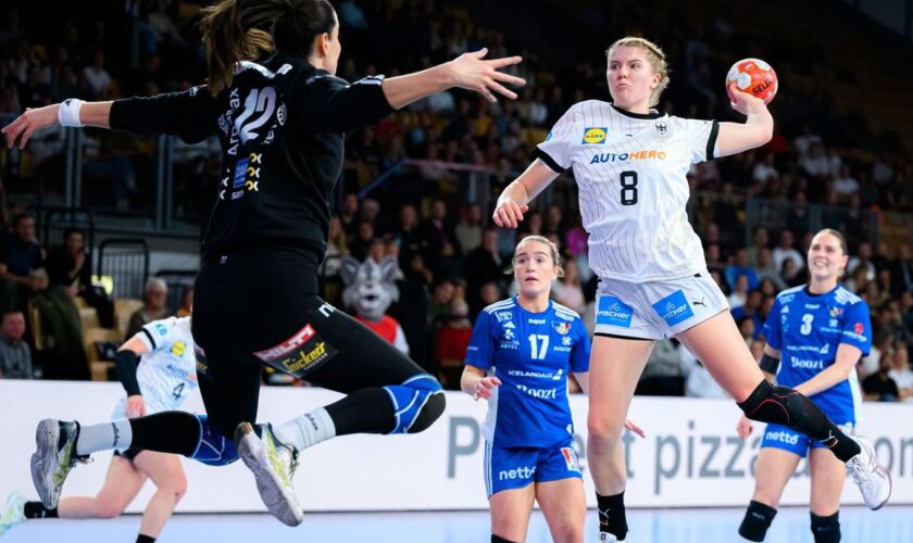 Frauen-EM: Sieg gegen Island: Handballerinnen in EM-Hauptrunde