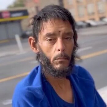 Homeless man’s jaw-dropping transformation after stranger’s act of kindness