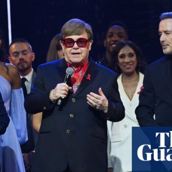 Elton John reveals he’s unable to observe his personal musical after dropping eyesight