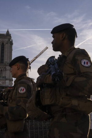 Réouverture de Notre-Dame : au moins 6 000 policiers et gendarmes mobilisés pour les 7 et 8 décembre