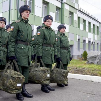 La Russie se prépare à déployer 300 000 soldats supplémentaires en Ukraine