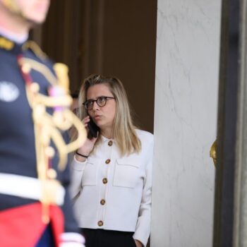 Menaces, outrages sexistes, vulgarités… Anastasia Colosimo, la tonitruante conseillère d’Emmanuel Macron