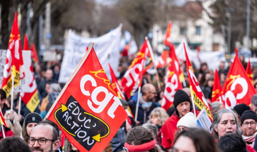 Grève de décembre 2024 : mobilisation d’ampleur jeudi 5 décembre, d’autres dates annoncées