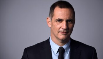 Gilles Simeoni et la langue corse : la stratégie de l’homme fort de l’île