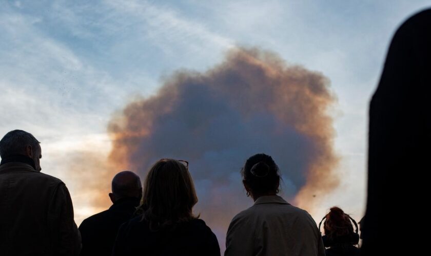 « Emotion patrimoniale » : pourquoi l’incendie de Notre-Dame a-t-il touché autant de monde