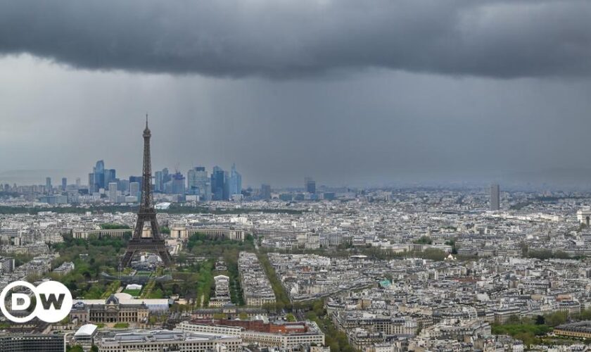 Is France heading for an economic storm?