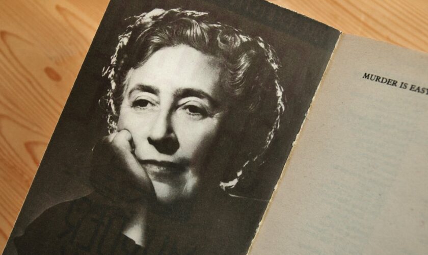 Agatha Christie a mystérieusement disparu quelques jours un 3 décembre, voici 4 théories pour l’expliquer