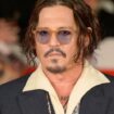 Johnny Depp warnt Fans vor Internetbetrügern