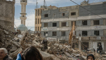 At a Beloved Lebanese Market, the ‘Destruction Is Painful’