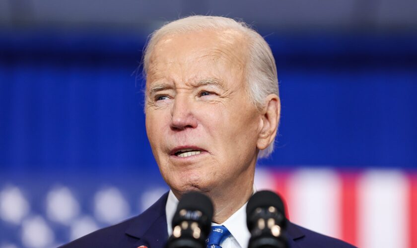 Biden admin working to effectively ban cigarettes in 11th hour proposal a ‘gift’ to cartels, expert says