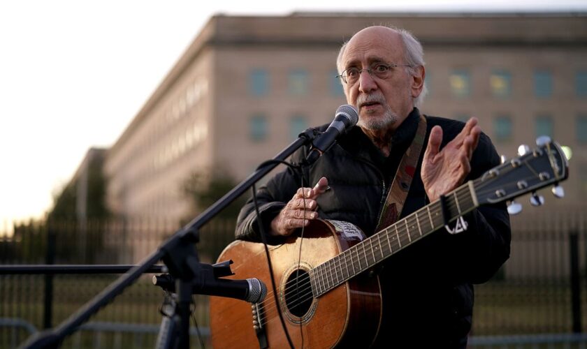 Peter Yarrow from Peter, Paul and Mary folk music trio dies aged 86