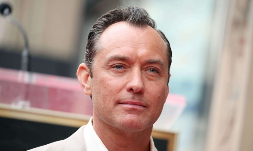 Jude Law va bientôt incarner Vladimir Poutine dans le prochain film d’un réalisateur français